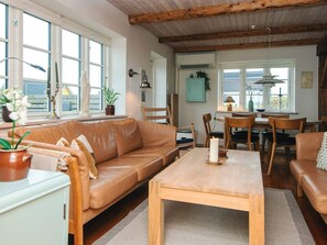House | Living area - 6 Person Holiday Home in Harboore (Harboore)