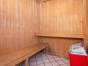 House | Sauna
