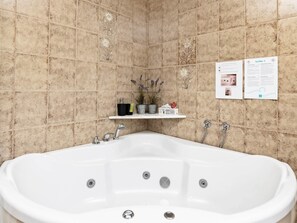 House | Spa treatment