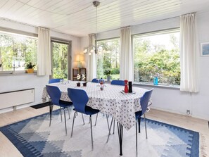 Unclassified image, 4 of 40, button - 6 Person Holiday Home in Millinge (Millinge)