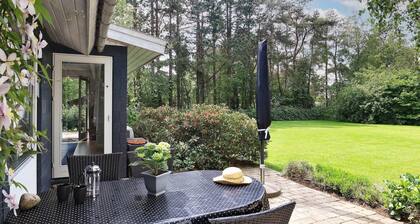 6 Person Holiday Home in Millinge