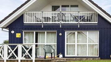 House | Exterior