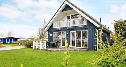 8 Person Holiday Home in Gelting