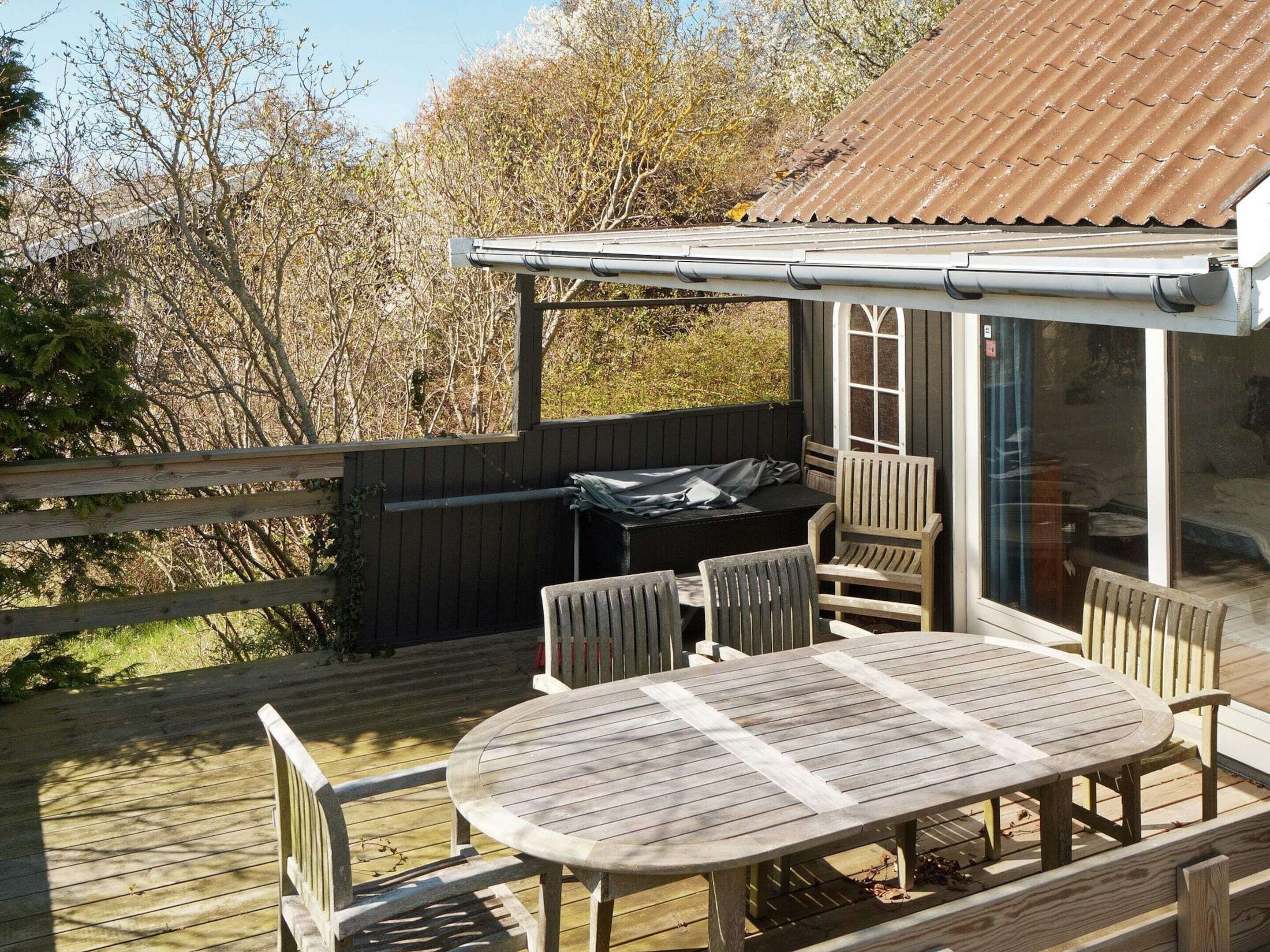 House | Outdoor dining