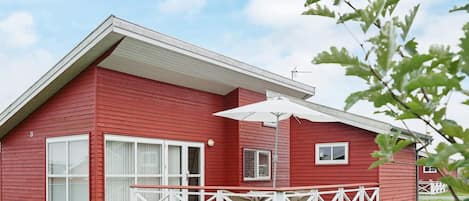 House | Exterior