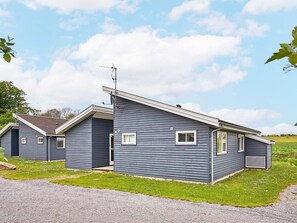 House | Exterior - 6 Person Holiday Home in Gudhjem (Gudhjem)