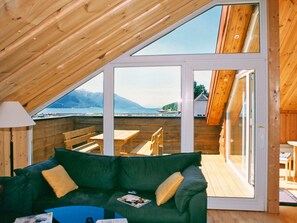 Living area - Holiday Home in EidsvÃ¥g (Molde)