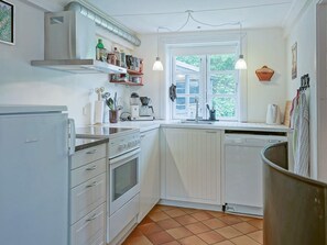 House | Private kitchen - 6 Person Holiday Home in Svaneke-by Traum (Svaneke)