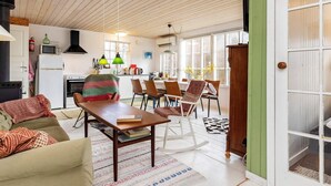 House | Dining