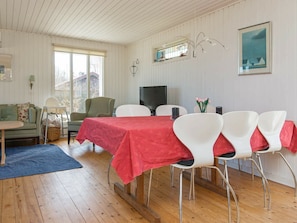 3 Schlafzimmer, Babybetten