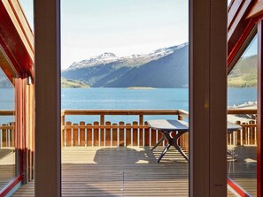 House | Lake view