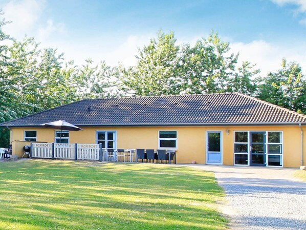 Exterior - 12 Person Holiday Home in Hojslev-by Traum (Hojslev)