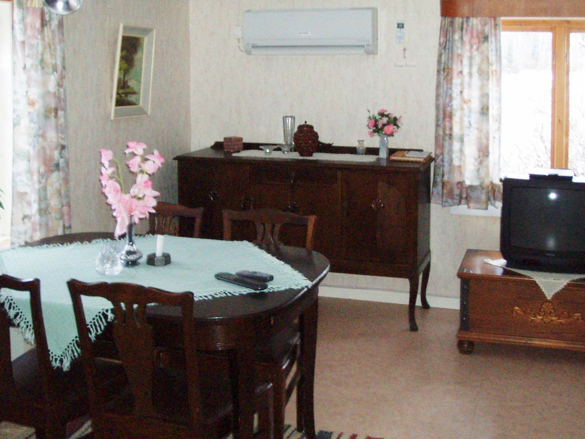 Fridge, microwave, coffee/tea maker