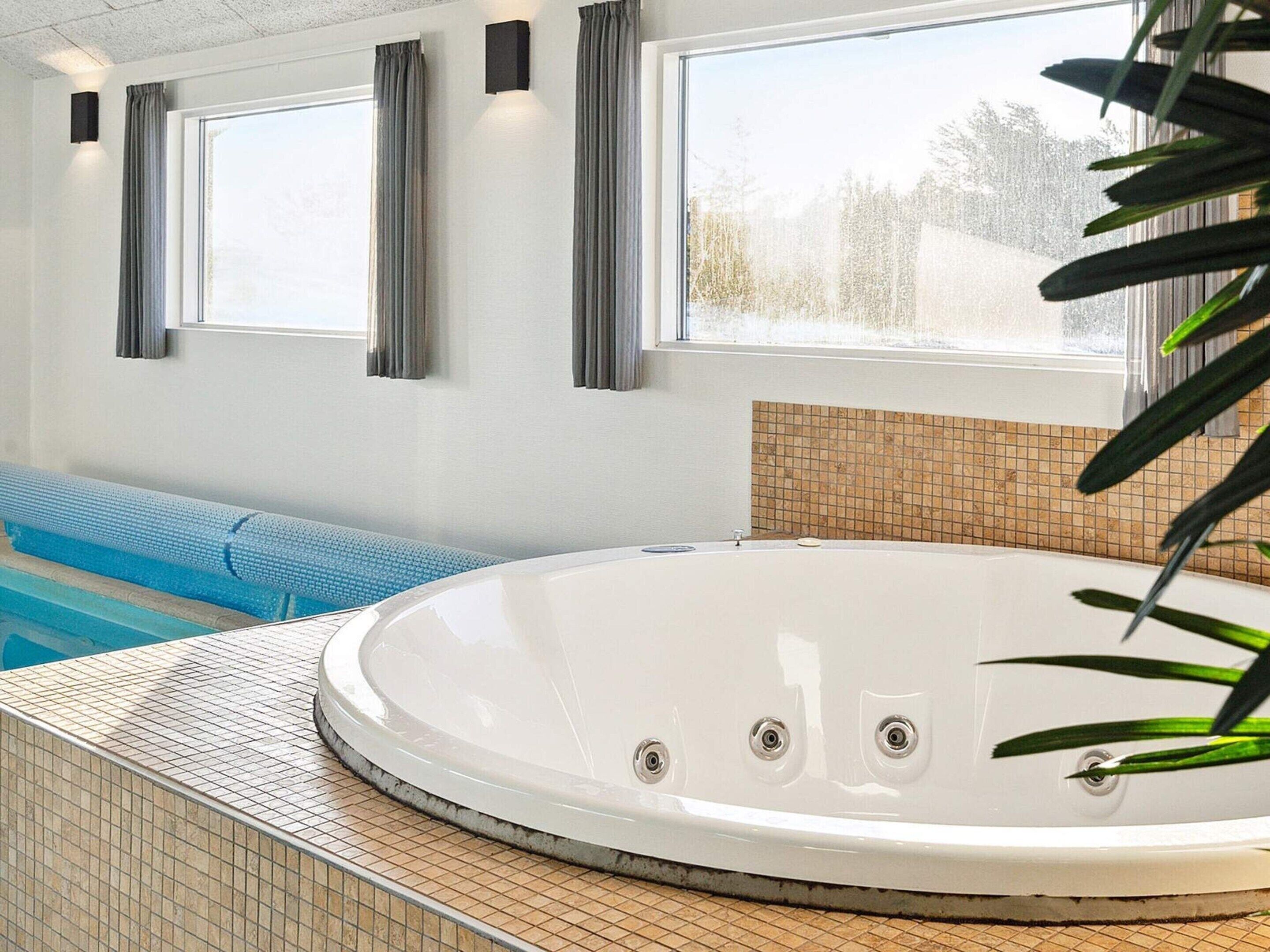 House | Bathroom | Bathtub