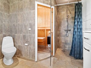 Bathroom - 10 Person Holiday Home in Hemmet (Hemmet)