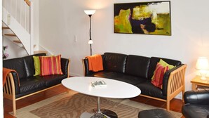 House | Living area - 4 Person Holiday Home in Blavand (Blavand)