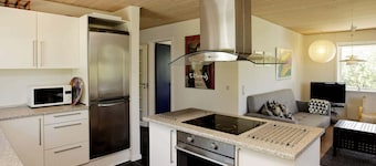 8 Person Holiday Home in Fjerritslev-by Traum