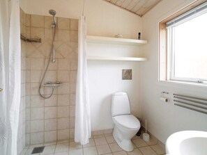 House | Bathroom