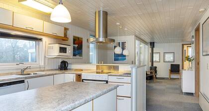 8 Person Holiday Home in Farso-by Traum