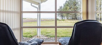 8 Person Holiday Home in Spottrup