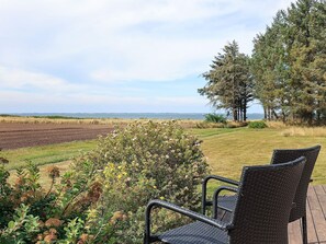 House | Water view