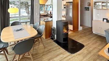 House | Dining