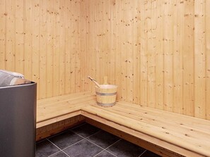 House | Sauna