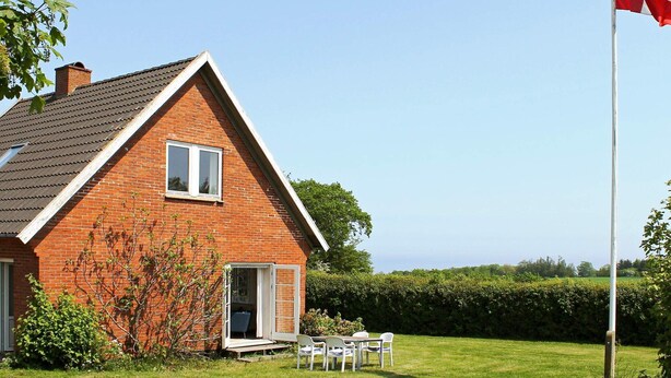 Unclassified image, 1 of 27, button - Cozy Holiday Home in Gudhjem near Golf Course (Gudhjem)