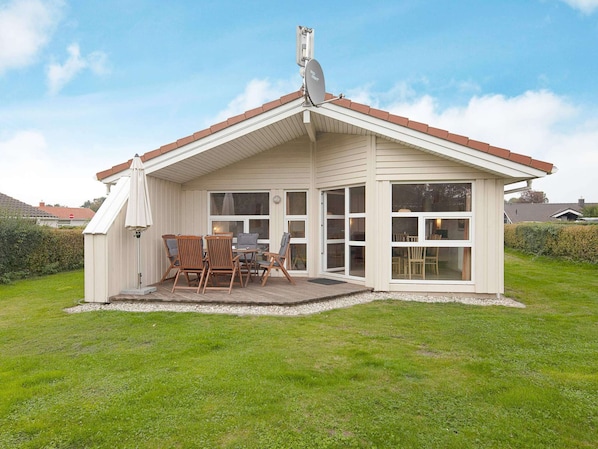 House | Exterior