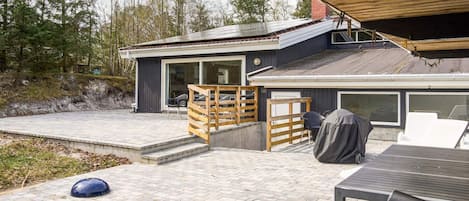 House | Exterior