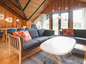 House | Living area