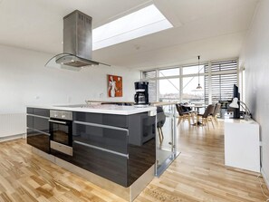 House | Private kitchen | Highchair