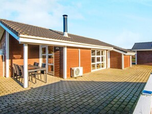 House | Exterior - 6 Person Holiday Home in Hemmet (Hemmet)