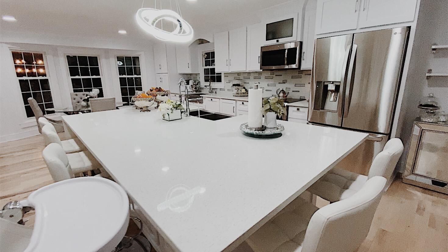 Incredible beautiful home! Great location close to KC