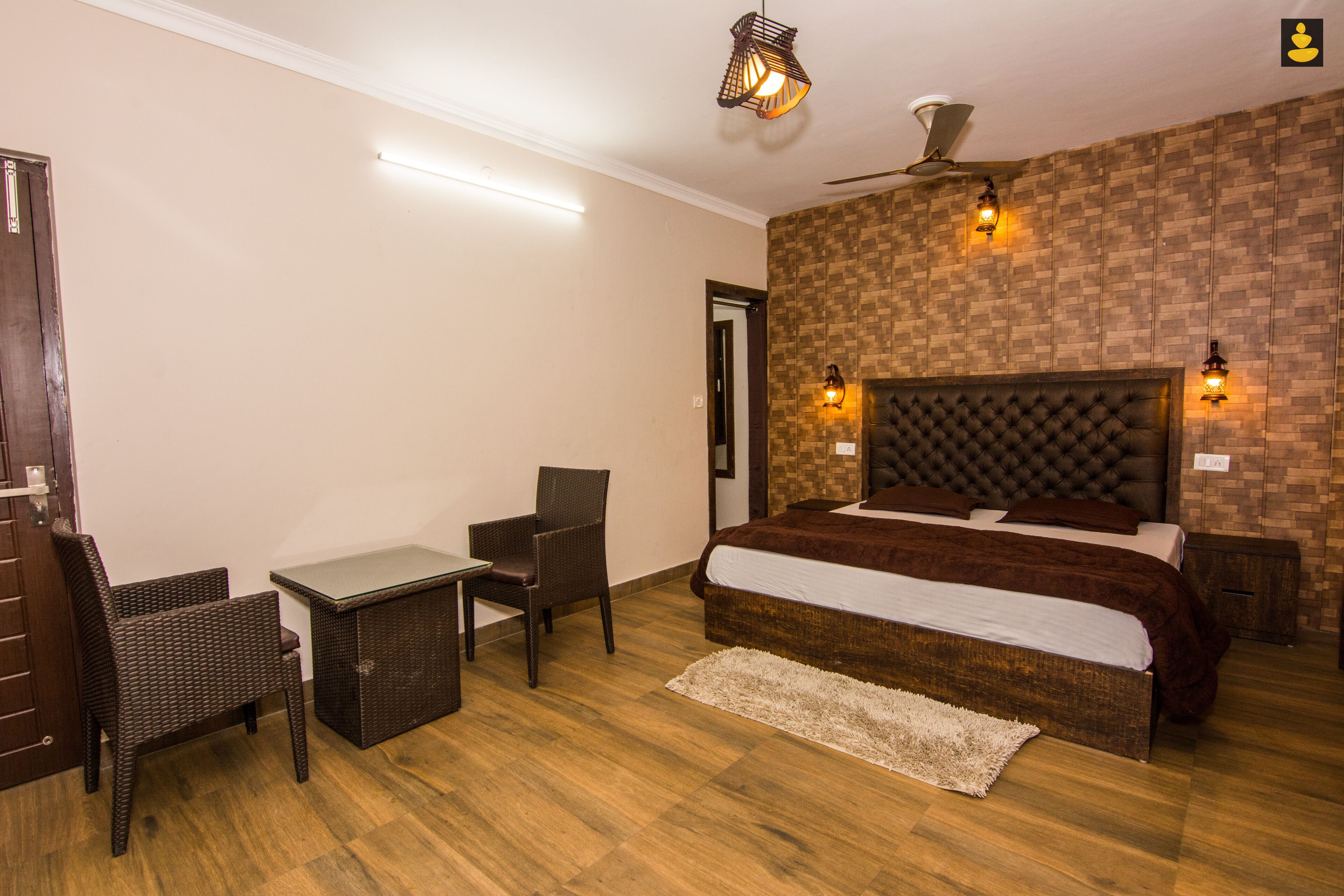 LivingStone Riverside Hills Resort Suite Room