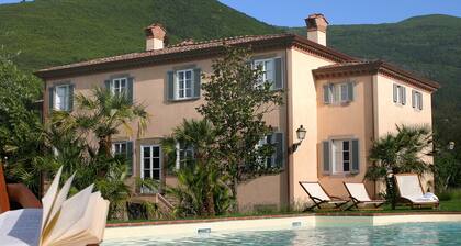 Exclusive private villa for rent in the heart of Tuscany directly from the owner