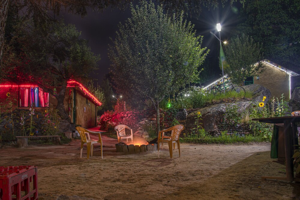 Monk tent by LivingStone Swiss tent
