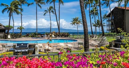 Papakea H404 3 Bedroom Condo by RedAwning