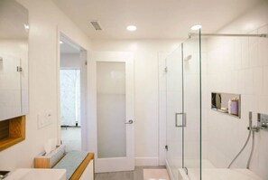 Bathtub, hair dryer