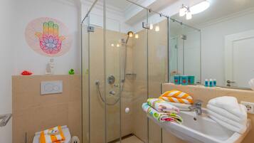 Deluxe-Doppelzimmer, Balkon | Badezimmer