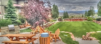 Large Park City Five Bedroom Home, Close to PC Mtn