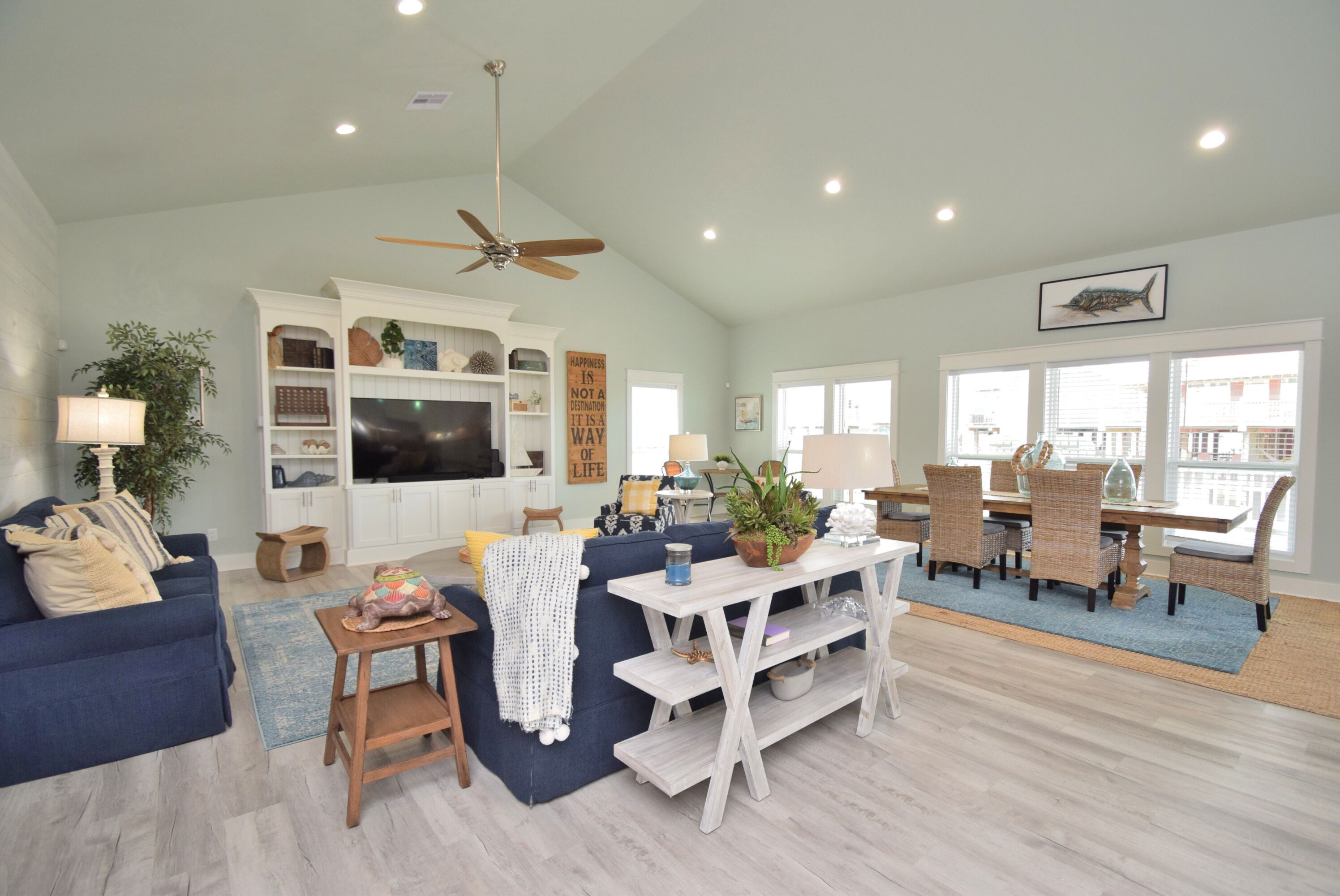 New~ 6 Bedroom 5 Bath ~ Pool And Spa ~ Beach Views~ Direct Beach Access - 크리스털 비치