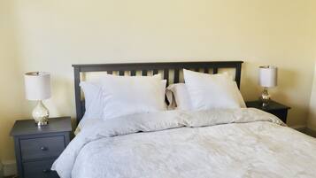 1 bedroom, in-room safe, iron/ironing board, free WiFi