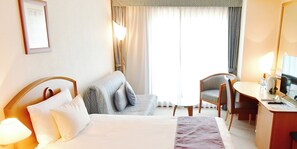 Chambre Standard avec lits jumeaux, non-fumeurs | Bureau, Wi-Fi gratuit