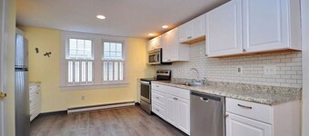 Lovely 3 BR Beach house with beach just a 1 block walk away