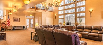 Family Crash Pad near SLC