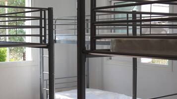 Free WiFi, bed sheets