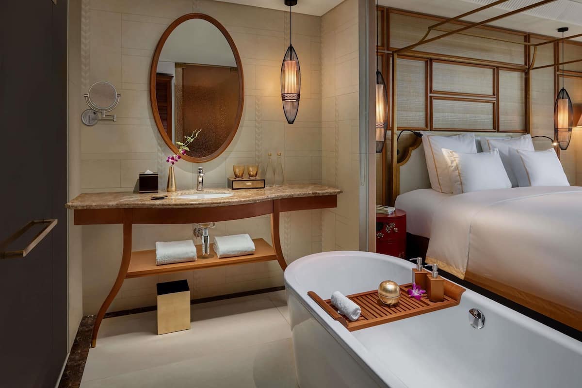 Ropa de cama hipoalergénica y minibar