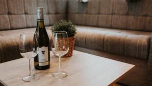 Uklassifisert bilde, 2 av 9, knapp