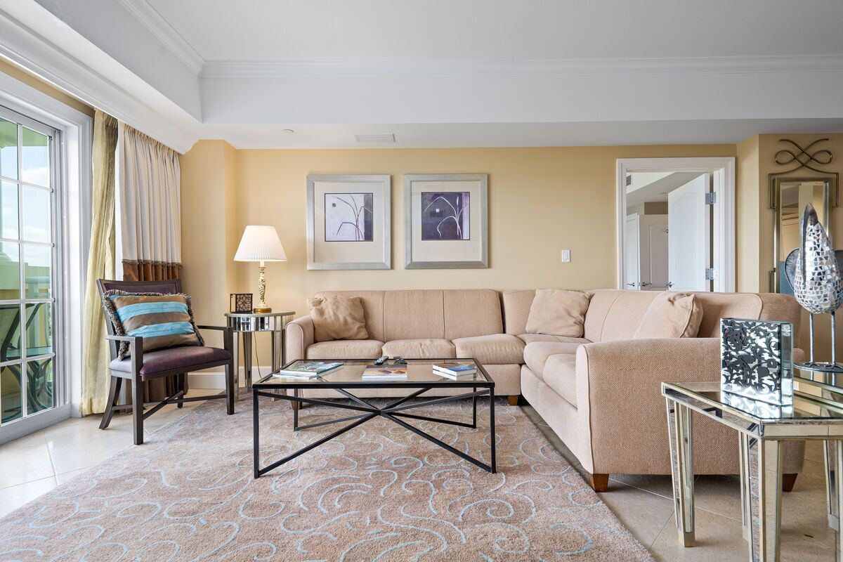 Stunning views from the 9th floor of the golf courses below and the Disney Parks